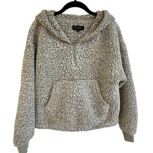 BOYS SHERPA, GORPCORE PULLOVER FROM LOVE TREE. SIZE S.